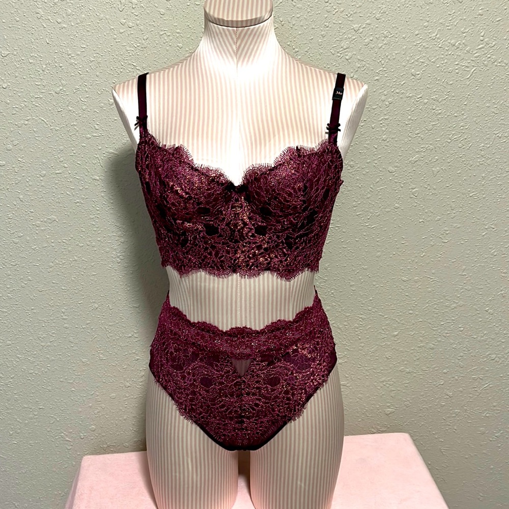 Thursday deal! VS Dream Angels Wicked Set-Sold out!!